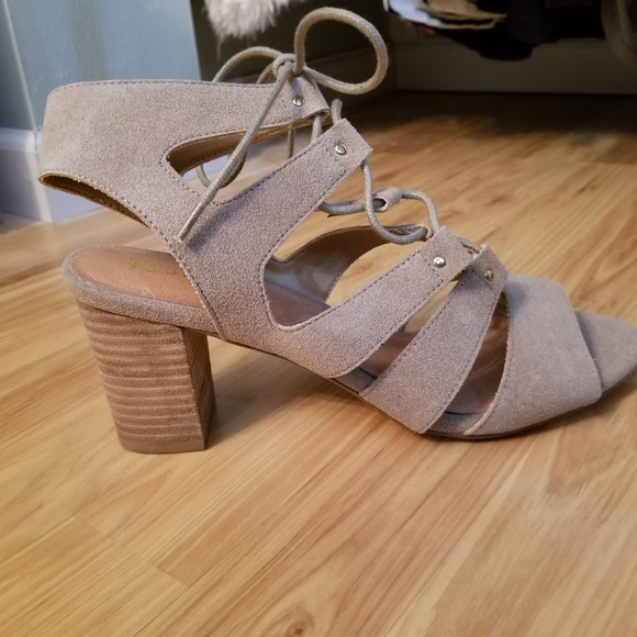 Lace Up Heels - Picture 2 of 3